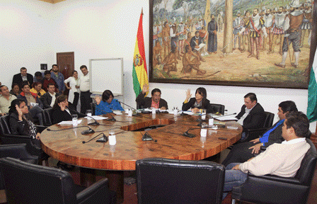 El-nuevo-presidente-del-Concejo-se-quedara-2-anos