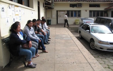 Muere-en-accidente-vial-y-sus-amigos-lo-dejan-tirado