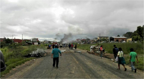 Levantan-bloqueo-en-Entre-Rios-y-liberan-a-viceministro-Villa