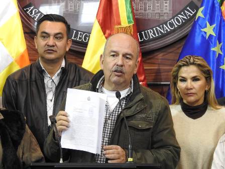 Sueldos-altos,-denuncian-en-la-Direccion-estatal-de-Redes-Sociales
