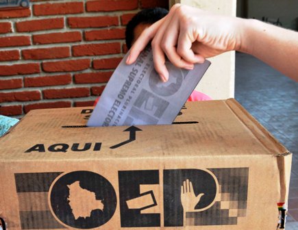 Salvemos-la-democracia-y-sancionemos-el-fraude