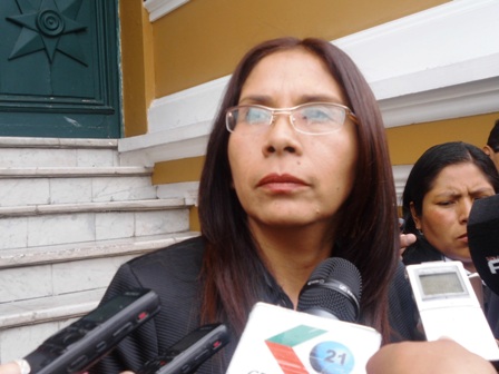 Critican-gasto-en-las-primarias-