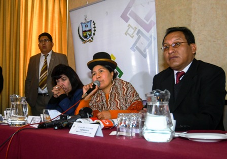 Advierte-sancion-a-partidos-que-cometan-faltas-en-RRSS