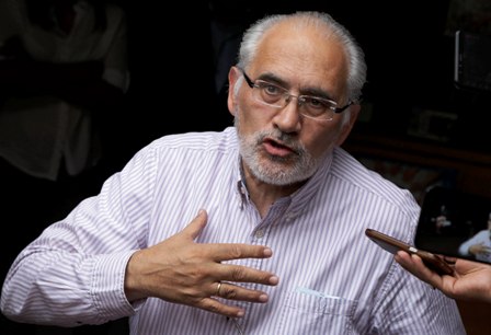 Mesa-solo-quiere-debatir-con-Evo-