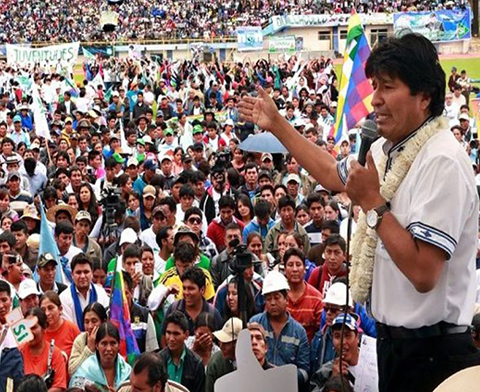Evo-Morales-insiste-en-impulsar-desarrollo-de-Bolivia-junto-al-pueblo