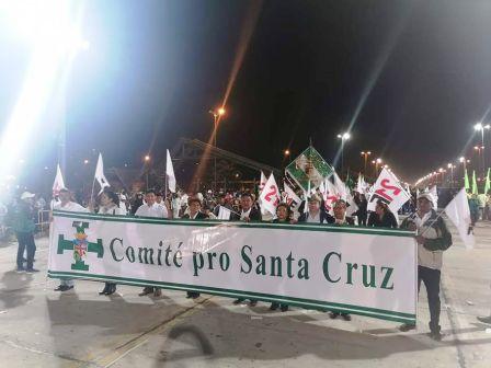 Grito-21F-vuelve-a-escucharse-en-festejos-patrios