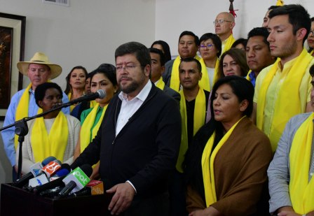 Apoyo-de-UN-a-Mesa-sumaria-4%-al-caudal-electoral