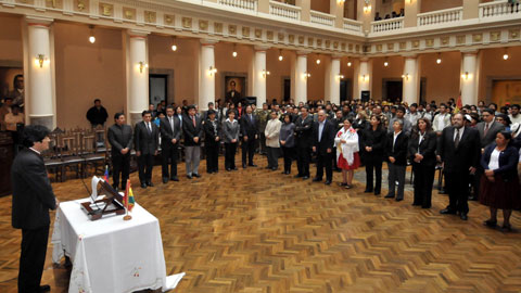 “Dos cartas de renuncia cartas de renuncia. “Dos cartas de renuncia