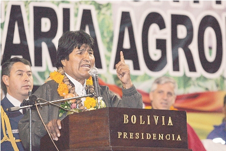 Avanza-norma-que-obliga-a-transmitir-mensajes-presidenciales