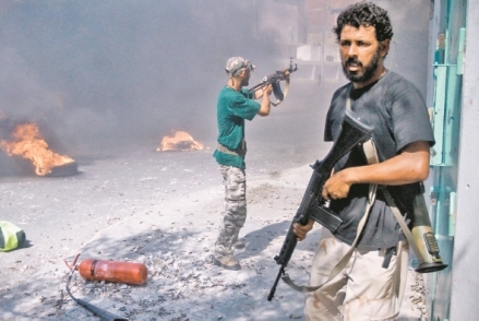 La-rebelion-acecha-la-capital,-Tripoli
