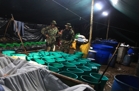 Felcn-desbarata-dos-laboratorios-de-droga-en-zona-ecoturistica
