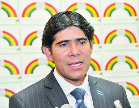 -Tenemos-una--Policia-pasiva-y-estoica-