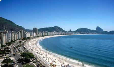 Banista-en-estado-de-embriaguez-muere-ahogado-en-playa-Copacabana