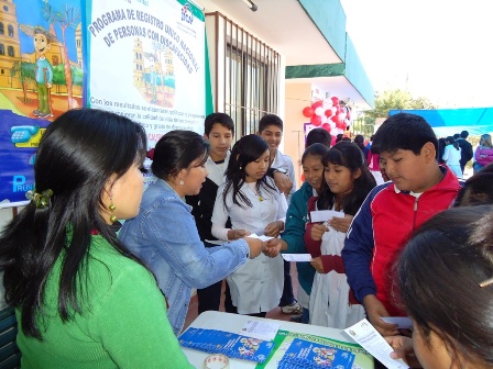 Gobernacion-organiza-una-feria-de-salud--educativa-
