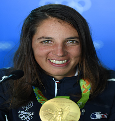 La francesa Charline Picon conquista el oro de windsurf