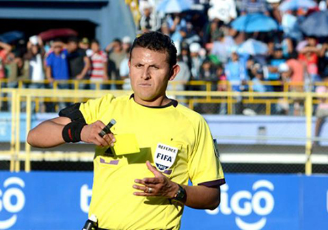 El-boliviano-Gery-Vargas-sera-arbitro-VAR-en-el-Mundial