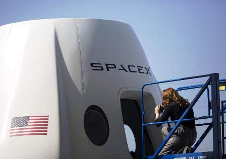 Spacex lanza 60 satélites para crear su propia internet