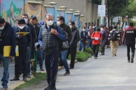 La 'nueva' cuarentena en Bolivia: Se vuelve al trabajo, pero las clases siguen suspendidas y las fronteras cerradas