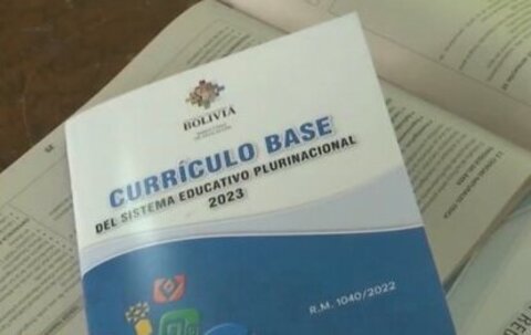 Evangélicos presentan acción popular contra la nueva malla curricular 