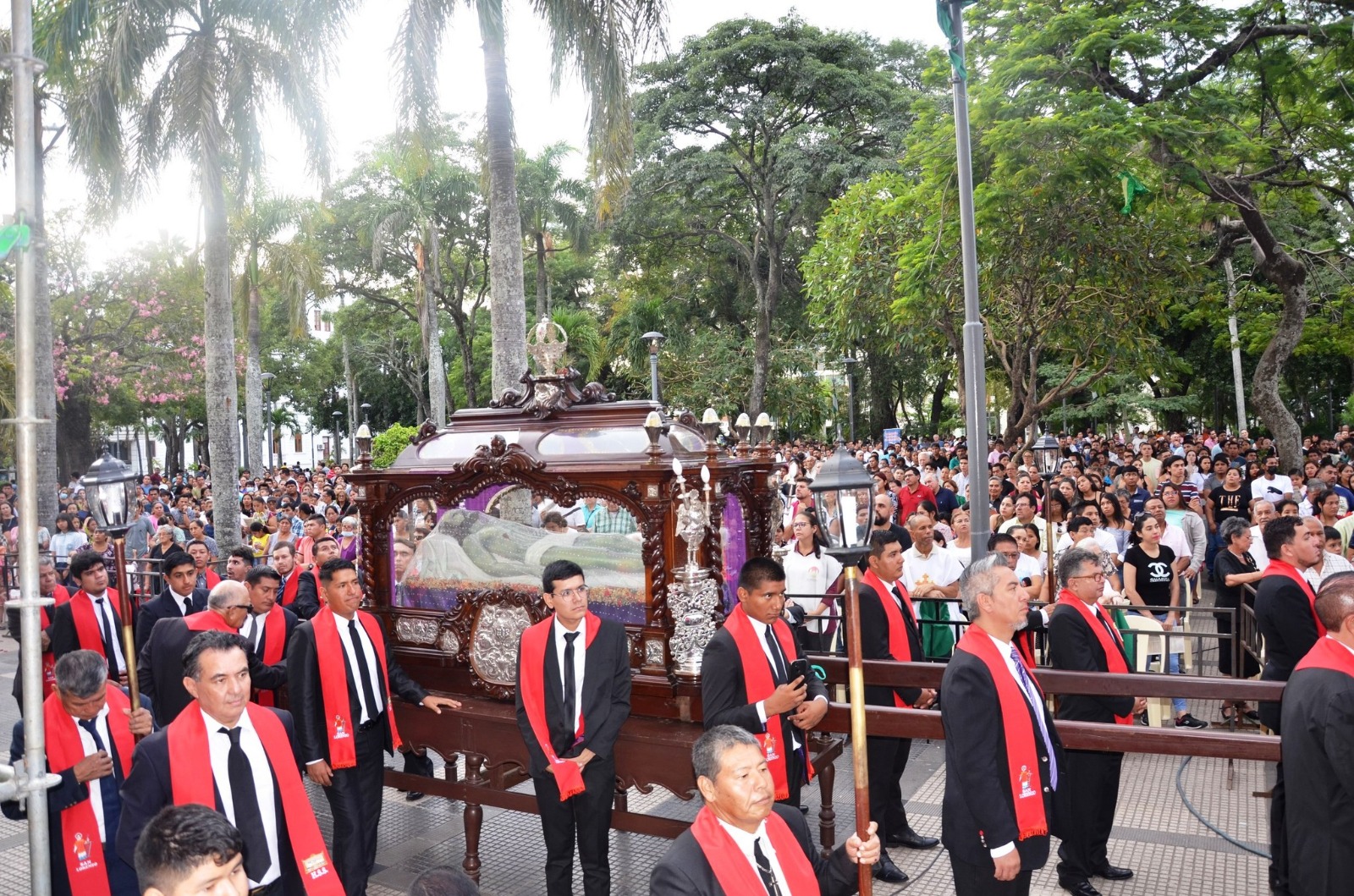 Viernes Santo: arzobispo de Santa Cruz insta a hacer el bien y dejar las habladurías