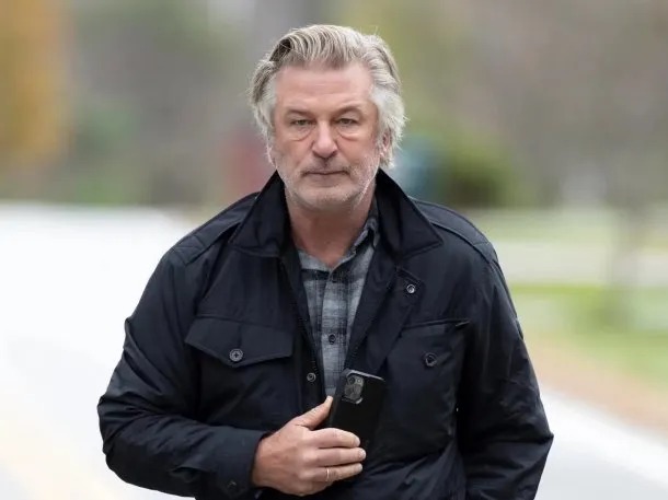 Alec Baldwin se sometió a un reemplazo de cadera