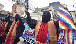 Ponchos Rojos llegan a la ciudad de La Paz para “cercar la plaza Murillo”