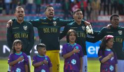 Jugadores de la Verde invitan a soñar hasta el final: “Si nos toca morir, lo haremos de pie”