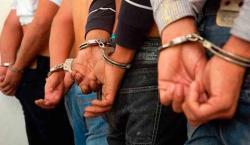 Operativo en el centro de La Paz: 34 detenidos en bar clandestino desarticulado