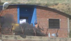 Cochabamba: Reos de El Abra protestan en medio de la inspección de la comisión de senadores a Zúñiga