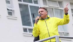 Bolsonaro sale de cuidados intensivos casi tres semanas después de su ingreso