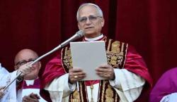 El papa León XIV lanza un “llamado a la paz” a “todos los pueblos” en su primeras palabras