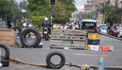 YPFB alerta que bloqueos en el eje central amenazan la distribución de combustibles