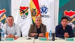 Costa irá a la reelección con los mismos vicepresidentes: Paz y Callapino