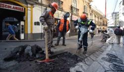Anuncian la renovación del sistema pluvial en 8 puntos críticos del centro paceño