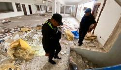 Se llevaron hasta los soquetes: desmantelaron edificio abandonado en el centro cruceño