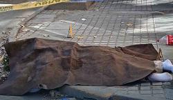 Mujer de 20 años cae desde el sexto piso de un edificio en Oruro