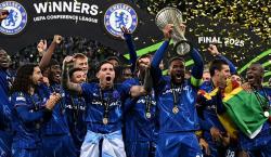 Chelsea remonta al Betis y conquista la Conference League