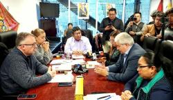 Opositores consideran a Botrading una empresa ficticia y ven indicios de sobreprecio