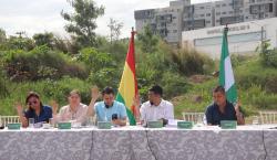 Concejales sesionan otra vez en la calle y constatan abandono de obras en el Distrito 5