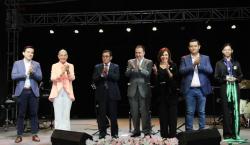 Inauguran la Feria Internacional del Libro de Santa Cruz de la Sierra recordando el Bicentenario de Bolivia