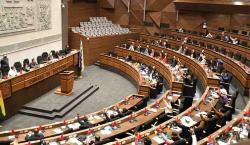 Cámara de Diputados sesiona por dos créditos por más de $us 160 millones