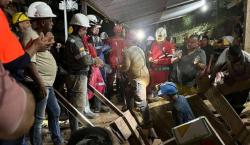 Rescatan a los 18 trabajadores atrapados en una mina en Colombia