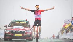 Thymen Arensman conquista la etapa 14 del Tour de Francia