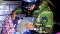 Cochabamba: Descubren 15 paquetes de droga ocultos en prendas de vestir