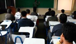 Maestros proponen eliminar festejos del Bicentenario para evitar clases hasta diciembre