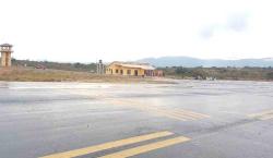 Naabol asume el control del aeropuerto de Apolo y el Gobierno destina Bs 61 millones para reconstruir la carretera