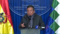 “La obligación de ellos es sesionar, para eso el pueblo les paga”, reclama Choquehuanca y da por termina la sesión
