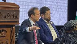 Solo Tuto y Samuel asistieron al foro de cívicos: hablaron de autonomía y mano dura contra avasallamientos