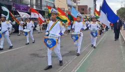 Pese a prohibición por sarampión, varios colegios de Santa Cruz realizarán actos por el Bicentenario