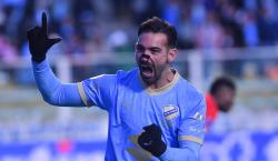 Bolívar vence 2-0 a Cienciano y mantiene la serie viva